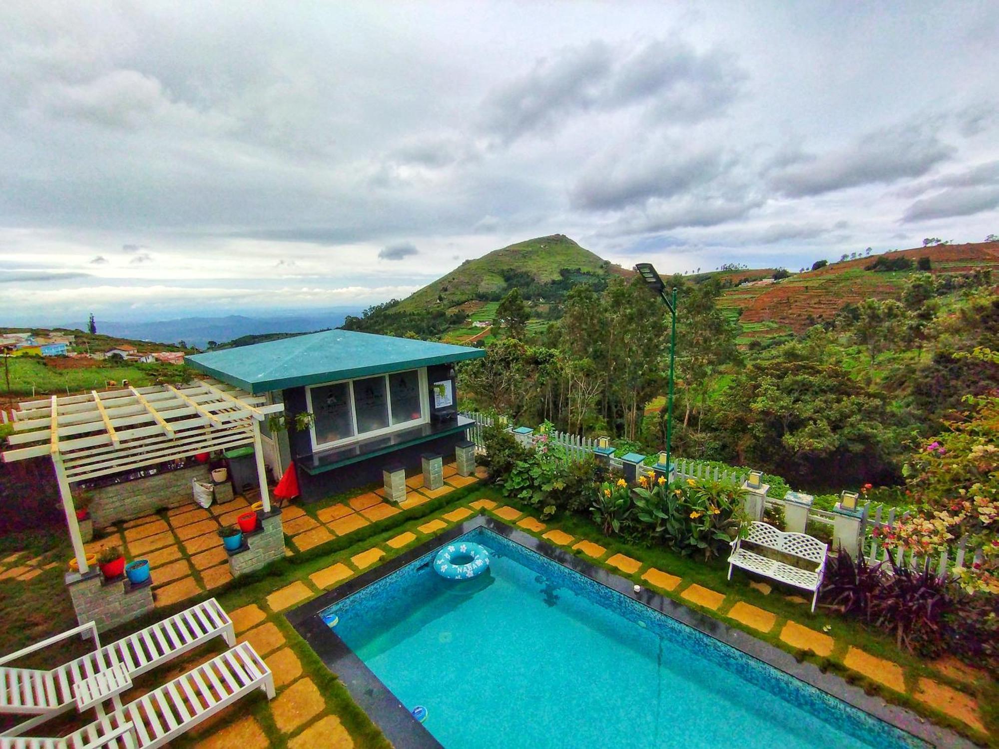 La Niebla Farm Resort Ooty Extérieur photo